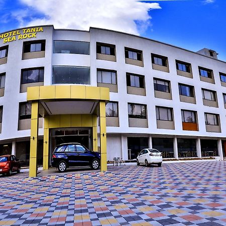 Hotel Tania Searock Daman Extérieur photo